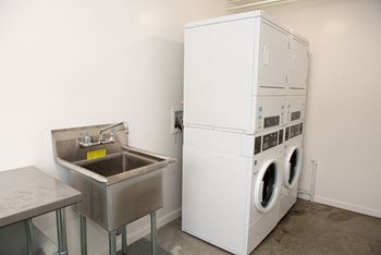 On-site laundry facilities